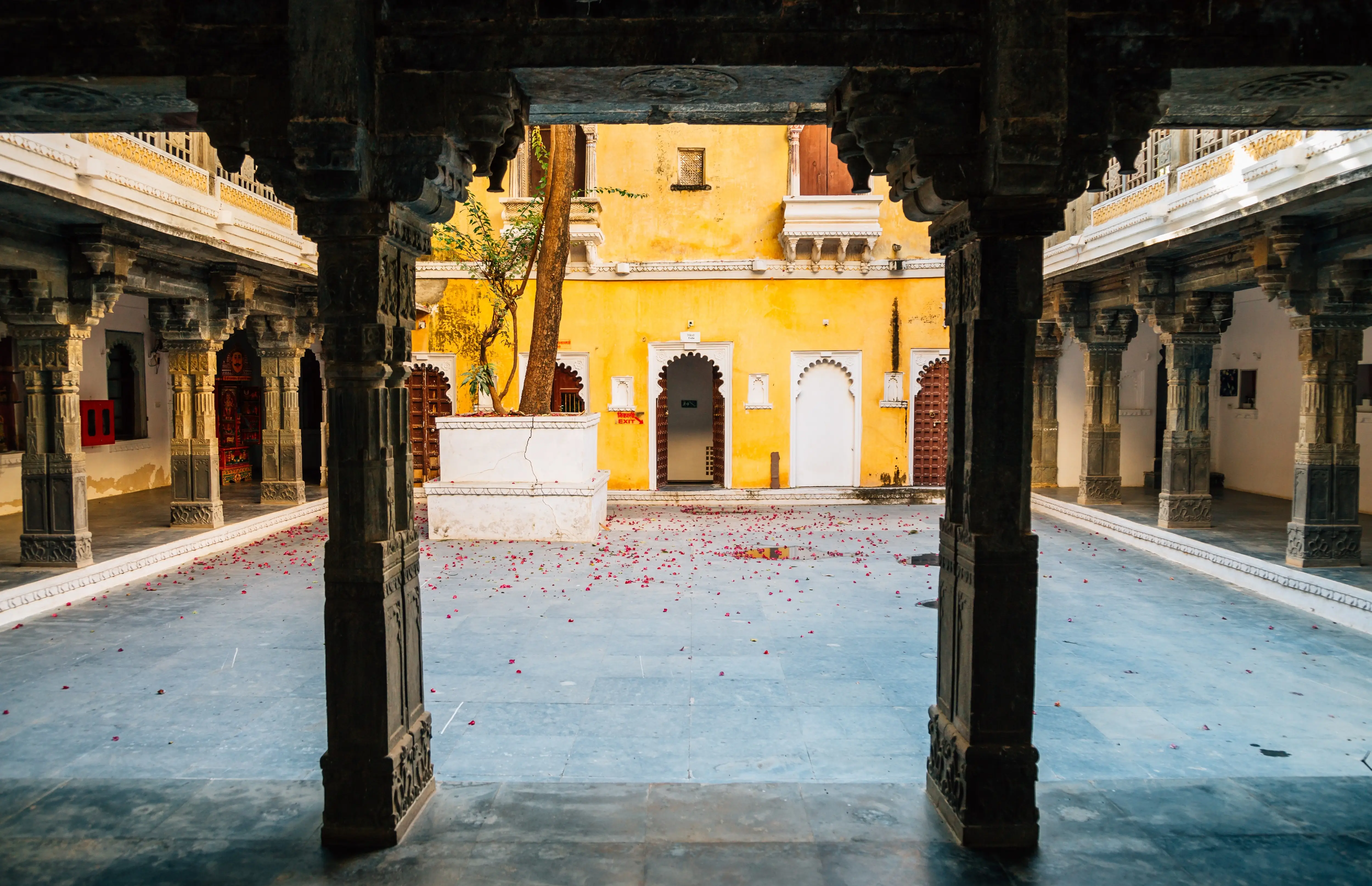SOS Party Offsite sightseeing Heritage and Culture Bagore Ki Haveli